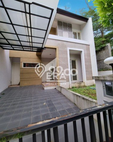 Disewakan Hunian Konsep Modern di Candisari Semarang dengan 4 KT Disewakan Hunian Konsep Modern di Candisari Semarang dengan 4 KT