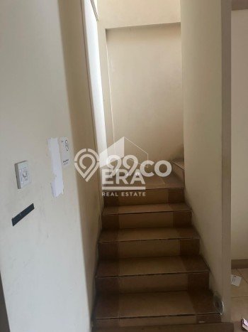 LOKASI STRATEGIS! Ruko Kawasan Sidorejo, Luas 450m², Sentra Perdagangan LOKASI STRATEGIS! Ruko Kawasan Sidorejo, Luas 450m², Sentra Perdagangan