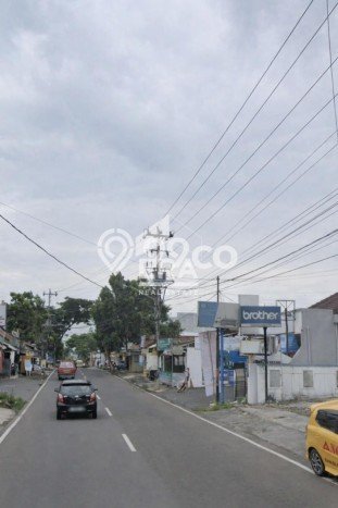Disewakan Ruko di Banyumanik Semarang LT 75m2, LB 150m2 Disewakan Ruko di Banyumanik Semarang LT 75m2, LB 150m2