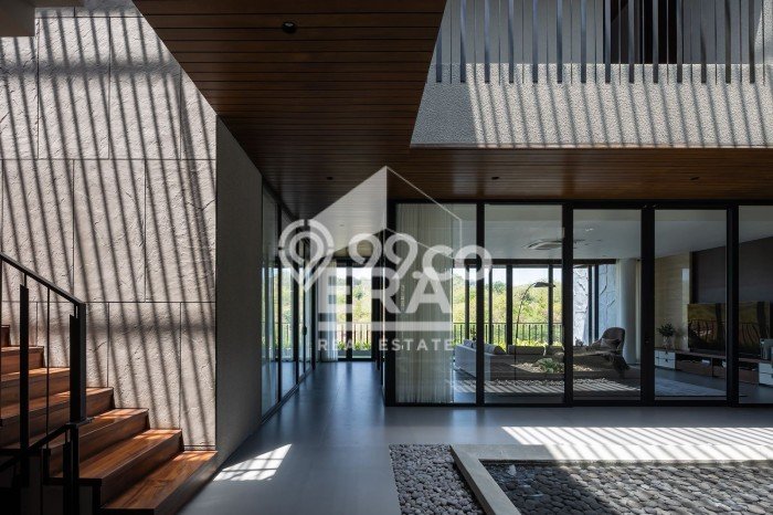 For Sale! Premium House LT 330m2 Desain Modern di Candi Golf For Sale! Premium House LT 330m2 Desain Modern di Candi Golf