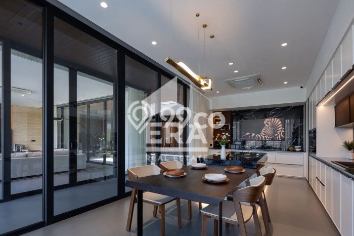 For Sale! Premium House LT 330m2 Desain Modern di Candi Golf For Sale! Premium House LT 330m2 Desain Modern di Candi Golf