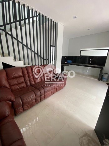 Kesempatan Emas Memiliki Rumah LT 120m2m² / LB 70m2m² di Kawasan Komersial Mijen, Semarang Kesempatan Emas Memiliki Rumah LT 120m2m² / LB 70m2m² di Kawasan Komersial Mijen, Semarang