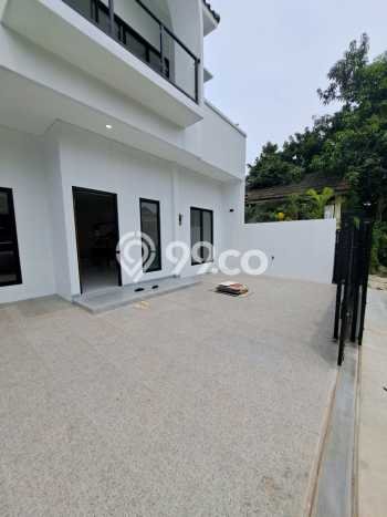 For Sale! Premium House LT 135m2 Desain Modern di BSD Kencana Loka For Sale! Premium House LT 135m2 Desain Modern di BSD Kencana Loka