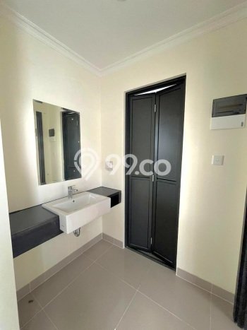 Rumah Mewah LB 144m2 Siap Pakai Desain Elegan di Summarecon Serpong, Tangerang Rumah Mewah LB 144m2 Siap Pakai Desain Elegan di Summarecon Serpong, Tangerang
