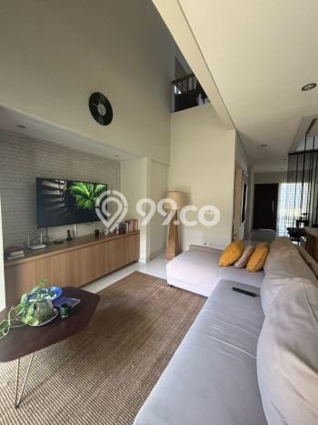 Jual Rumah Luas Elegan Dengan View Eksklusif di BSD City, Tangerang Jual Rumah Luas Elegan Dengan View Eksklusif di BSD City, Tangerang