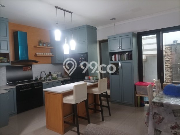Rumah Minimalis 4 Kamar LT 120m2 di BSD Nusaloka Rumah Minimalis 4 Kamar LT 120m2 di BSD Nusaloka