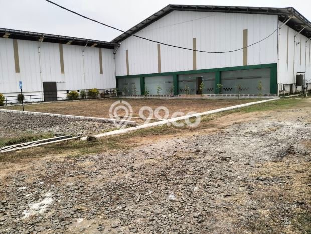 Area Ramai! Pabrik Dijual di Tigaraksa untuk Bisnis Luas Bangunan 2484m2 Area Ramai! Pabrik Dijual di Tigaraksa untuk Bisnis Luas Bangunan 2484m2