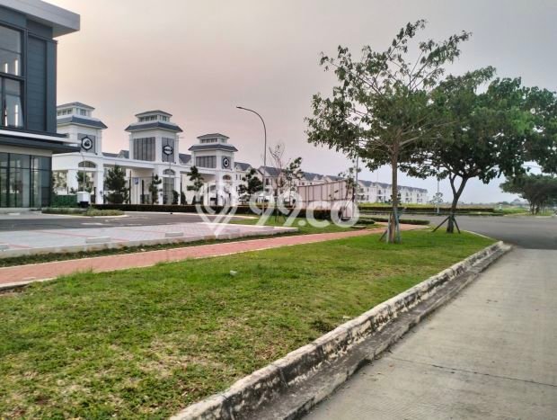 Ruko Bagus Dijual LB 353m2 Lokasi Strategis Tangerang Area Cocok untuk Berbisnis Ruko Bagus Dijual LB 353m2 Lokasi Strategis Tangerang Area Cocok untuk Berbisnis