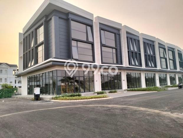 Ruko Bagus Dijual LB 353m2 Lokasi Strategis Tangerang Area Cocok untuk Berbisnis Ruko Bagus Dijual LB 353m2 Lokasi Strategis Tangerang Area Cocok untuk Berbisnis