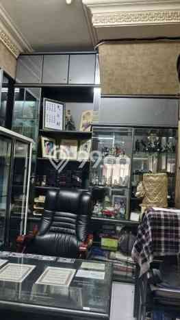 Dijual! Ruko di Pabean Cantikan Surabaya LT 127m2 / LB 315m2 Kawasan Bisnis Dijual! Ruko di Pabean Cantikan Surabaya LT 127m2 / LB 315m2 Kawasan Bisnis