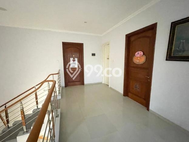 For Sale Rumah Elit Exclusive di Wiyung, Surabaya For Sale Rumah Elit Exclusive di Wiyung, Surabaya