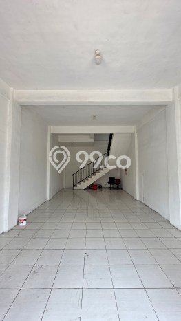 Disewakan Ruko komersial di Tambun Selatan luas bangunan 162m2 Disewakan Ruko komersial di Tambun Selatan luas bangunan 162m2