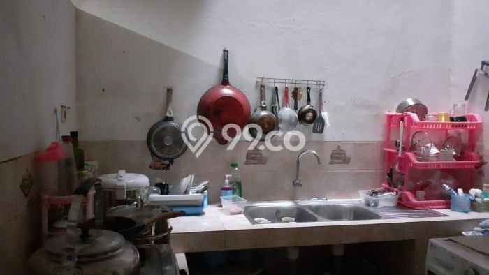 Rumah Strategis Minimalis Lb 75m2 di Tambora, Jakarta Barat Rumah Strategis Minimalis Lb 75m2 di Tambora, Jakarta Barat
