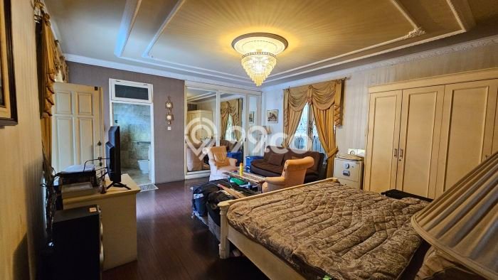Siap Huni Rumah Mewah 7 Kamar di Medan Satria Dekat ke Mana Saja Siap Huni Rumah Mewah 7 Kamar di Medan Satria Dekat ke Mana Saja