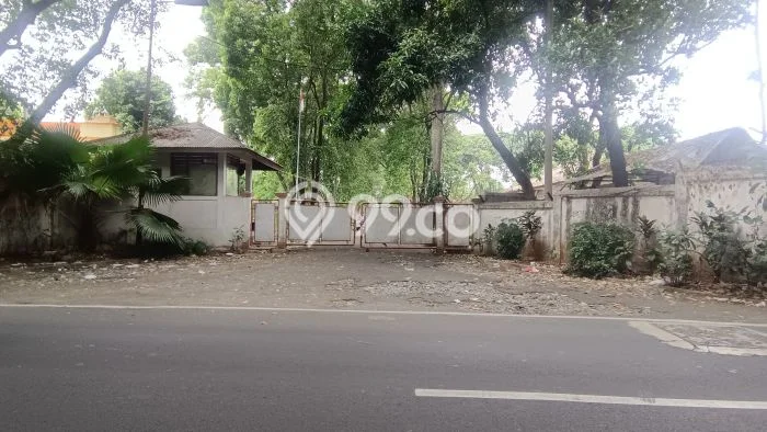 Lahan Dijual Lokasi Strategis di Jakarta Selatan dengan Luas 15331m2 Lahan Dijual Lokasi Strategis di Jakarta Selatan dengan Luas 15331m2