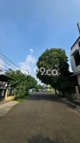 Rumah Luas Asri 4 KT Siap Pakai di Harapan Indah Bekasi Rumah Luas Asri 4 KT Siap Pakai di Harapan Indah Bekasi