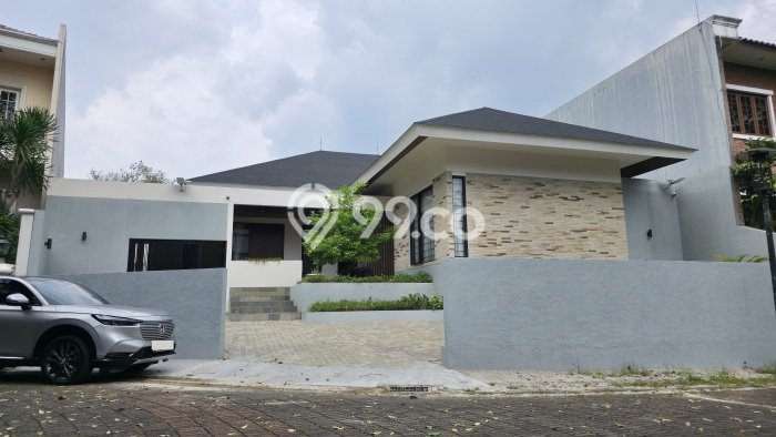 Dijual Rumah Mewah Exclusive di Serpong Utara, Tangerang Selatan Dijual Rumah Mewah Exclusive di Serpong Utara, Tangerang Selatan