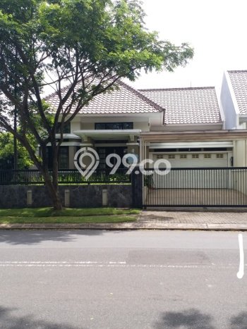 Jual Rumah Mewah Megah Dengan View Cantik di Kota Baru Parahyangan, Bandung Jual Rumah Mewah Megah Dengan View Cantik di Kota Baru Parahyangan, Bandung