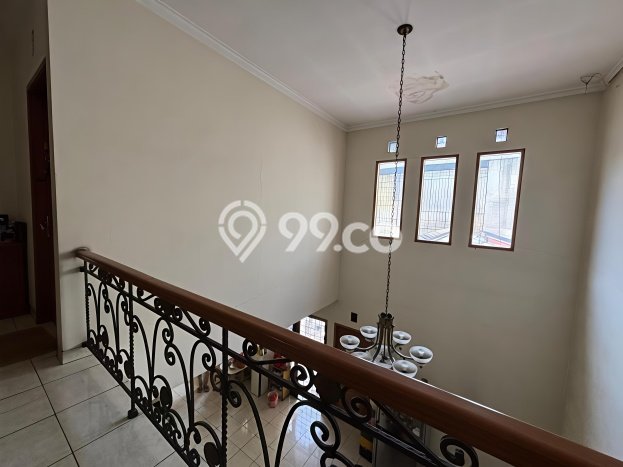 For Sale! Premium House LT 266m2 Desain Elegan di mekar wangi For Sale! Premium House LT 266m2 Desain Elegan di mekar wangi