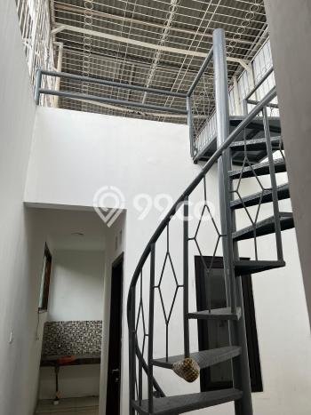 Disewakan! Rumah 4 Kamar Tidur &
3 Kamar Mandi di Cibaduyut, Bandung Disewakan! Rumah 4 Kamar Tidur &
3 Kamar Mandi di Cibaduyut, Bandung