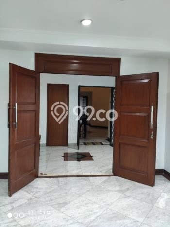 Dijual Apartemen Elit 4 KT & 3 KM di Senen, Jakarta Pusat Dijual Apartemen Elit 4 KT & 3 KM di Senen, Jakarta Pusat