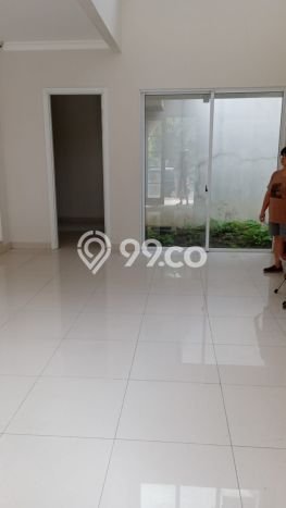 Rumah Mewah LB 170m2 Siap Huni Desain Elegan di BSD Eminent, Tangerang Rumah Mewah LB 170m2 Siap Huni Desain Elegan di BSD Eminent, Tangerang