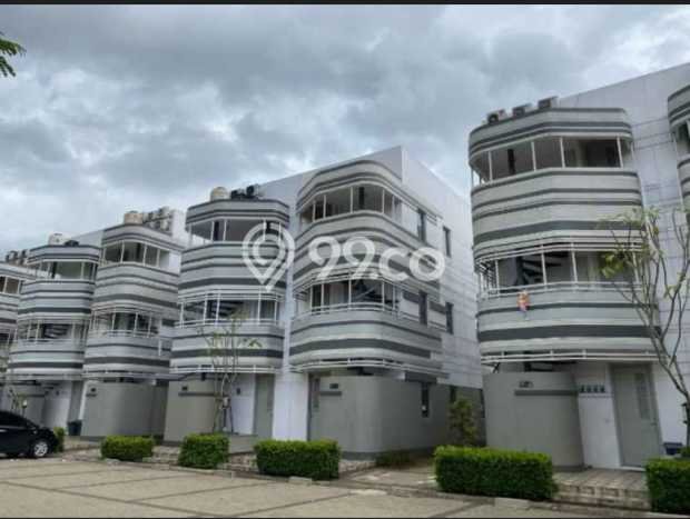 Dijual Hunian Rumah Terawat 6 Kamar di BSD Vanya Park, Tangerang Dijual Hunian Rumah Terawat 6 Kamar di BSD Vanya Park, Tangerang