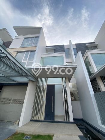 Ready to Use! Premium House LT 420m2 Desain Modern di Pantai Indah Kapuk Ready to Use! Premium House LT 420m2 Desain Modern di Pantai Indah Kapuk
