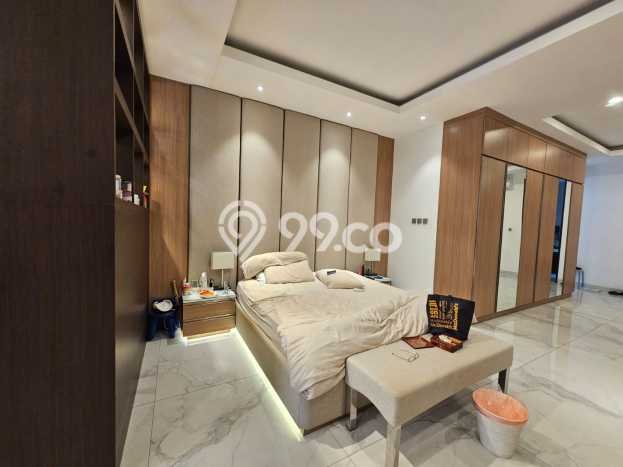 For Sale Rumah Mewah Exclusive di Penjaringan, Jakarta Utara For Sale Rumah Mewah Exclusive di Penjaringan, Jakarta Utara