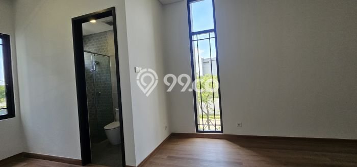Rumah Elit Modern Tanpa Renovasi di Gading Serpong Tangerang Rumah Elit Modern Tanpa Renovasi di Gading Serpong Tangerang