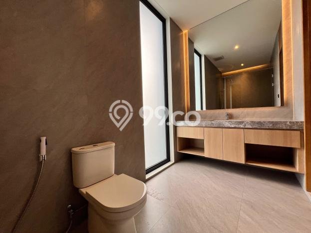 LOKASI STRATEGIS! Vila di , Luas 250m2m², Lingkungan Strategis LOKASI STRATEGIS! Vila di , Luas 250m2m², Lingkungan Strategis