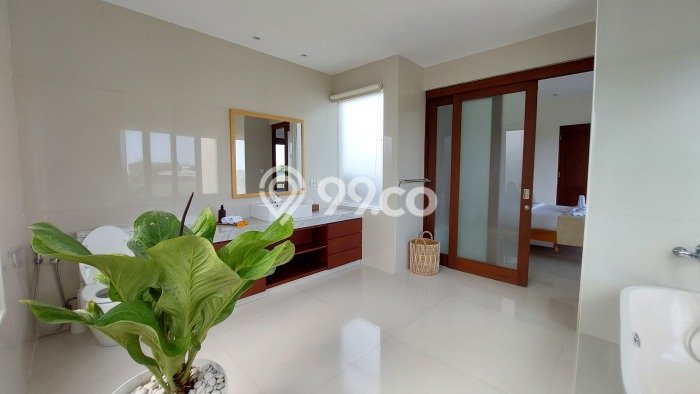 Disewakan Rumah Murah di Canggu Badung Punya 3 Kamar Tidur Disewakan Rumah Murah di Canggu Badung Punya 3 Kamar Tidur
