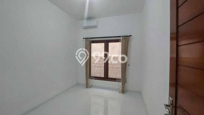 LOKASI STRATEGIS! Rumah di Renon, Akses ke Tol, 3 KM, LT 180m2m² LB 158m2m² LOKASI STRATEGIS! Rumah di Renon, Akses ke Tol, 3 KM, LT 180m2m² LB 158m2m²