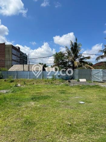 Lahan Disewakan Lokasi Seminyak Badung Luas 814m2 Lahan Disewakan Lokasi Seminyak Badung Luas 814m2