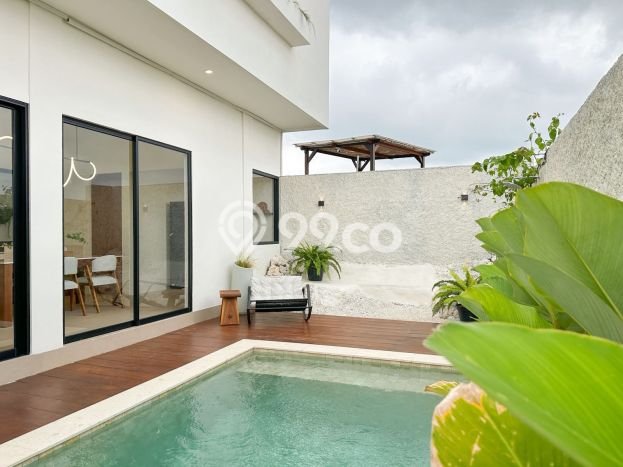 FOR SALE! Vila Kawasan , Area 142m2m², Posisi Premium FOR SALE! Vila Kawasan , Area 142m2m², Posisi Premium