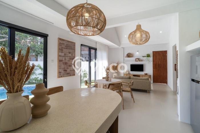 Vila Strategis Kawasan , Luas 180m2m², Kawasan Asri dan aman Vila Strategis Kawasan , Luas 180m2m², Kawasan Asri dan aman