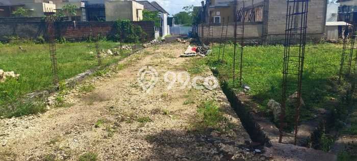Tanah Lokasi Premium di Taman Griya, Luas 105m², Ideal untuk Bisnis Tanah Lokasi Premium di Taman Griya, Luas 105m², Ideal untuk Bisnis