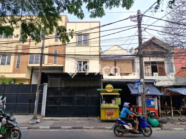 FOR SALE! Ruko di Cengkareng Jakarta Barat, LT 111m2, LB 240m2 FOR SALE! Ruko di Cengkareng Jakarta Barat, LT 111m2, LB 240m2