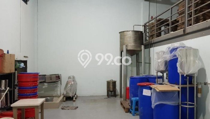 Gudang Bagus Dijual LB 480m2 Lokasi Strategis Jakarta Barat Area Cocok untuk Bisnis Gudang Bagus Dijual LB 480m2 Lokasi Strategis Jakarta Barat Area Cocok untuk Bisnis