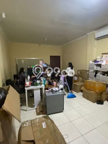 Ruko Dijual di Prime Area Jakarta Barat Luas 396m2 Ruko Dijual di Prime Area Jakarta Barat Luas 396m2