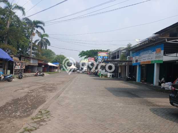 Area Ramai! Ruko Dijual di Cipondoh untuk Bisnis Luas Bangunan 137m2 Area Ramai! Ruko Dijual di Cipondoh untuk Bisnis Luas Bangunan 137m2