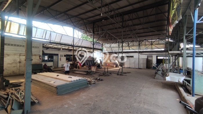 Tanah Kawasan Kembangan, Luas 2589m², Area Komersial Tanah Kawasan Kembangan, Luas 2589m², Area Komersial