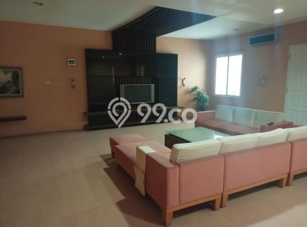 Rumah Elit Modern Tanpa Renovasi di Pluit Jakarta Utara Rumah Elit Modern Tanpa Renovasi di Pluit Jakarta Utara