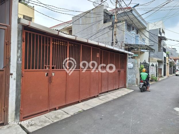 Rumah Luxury Dijual di Jakarta Barat Fasilitas Lengkap Rumah Luxury Dijual di Jakarta Barat Fasilitas Lengkap