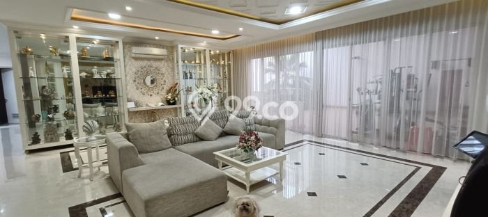 Siap Huni Rumah Mewah 10 Kamar di Cengkareng Dekat ke Mana Pun Siap Huni Rumah Mewah 10 Kamar di Cengkareng Dekat ke Mana Pun