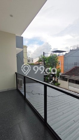 Rumah Luxury Modern Siap Huni di Batu Ceper Tangerang Rumah Luxury Modern Siap Huni di Batu Ceper Tangerang