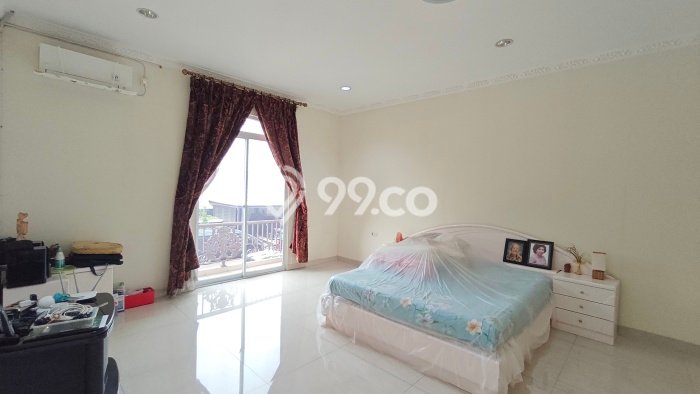 For Sale Rumah Mewah Exclusive di Cipondoh, Tangerang For Sale Rumah Mewah Exclusive di Cipondoh, Tangerang