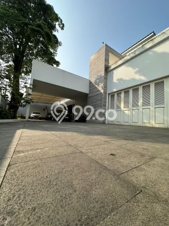 Rumah Eksklusif Dijual LT 880m2 di Mampang Prapatan, Jakarta Selatan Rumah Eksklusif Dijual LT 880m2 di Mampang Prapatan, Jakarta Selatan