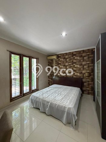 Ready to Use! Premium House LT 154m2 Desain Elegan di Pondok Indah Ready to Use! Premium House LT 154m2 Desain Elegan di Pondok Indah