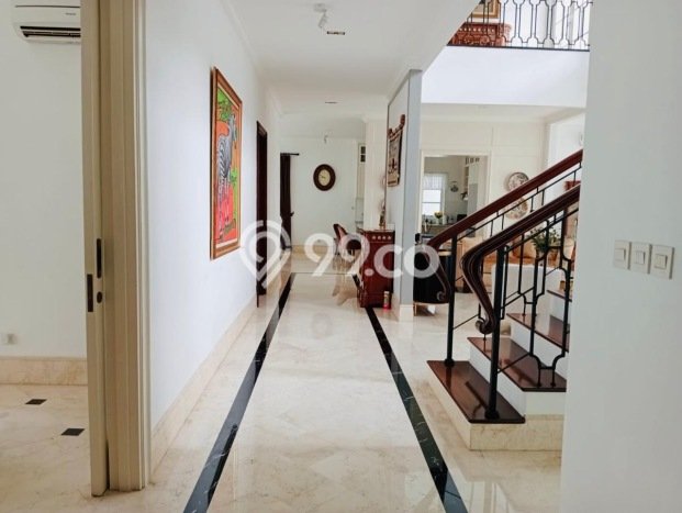 Hunian Mewah Siap Huni LT 514m2 di Jagakarsa, Jakarta Selatan Hunian Mewah Siap Huni LT 514m2 di Jagakarsa, Jakarta Selatan
